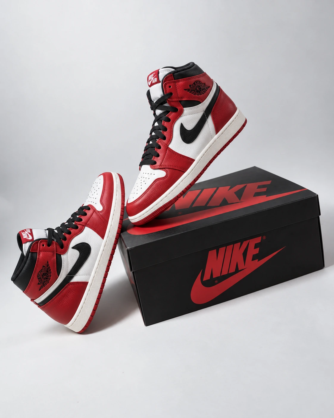 Air Jordan 1 Chicago vermelho, branco e preto sobre uma caixa Nike